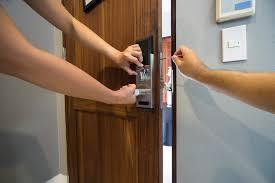 avoid locksmith scam